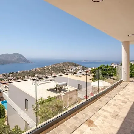 Villa Sea View Heathed Pool