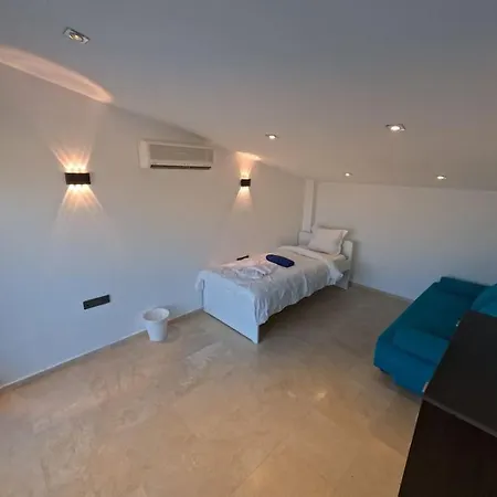 Sea View Heathed Pool Villa Kalkan