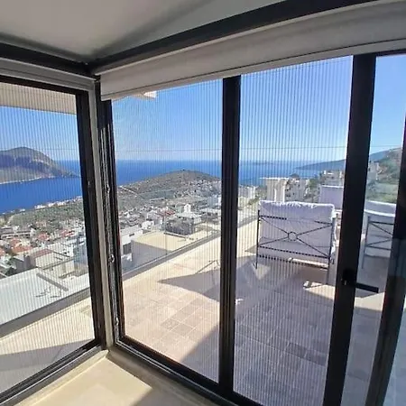 Sea View Heathed Pool Villa *