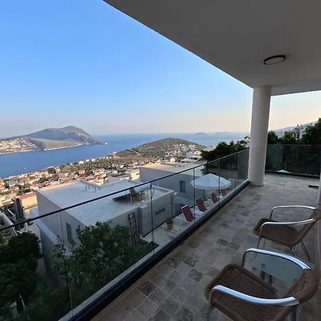 Sea View Heathed Pool Villa Kalkan