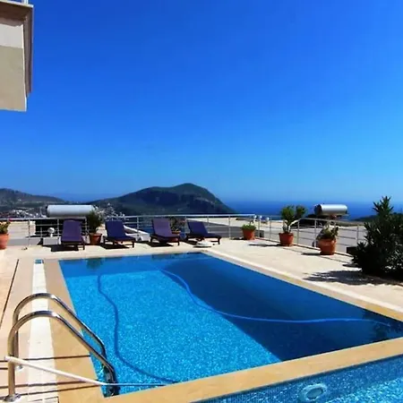 Sea View Heathed Pool